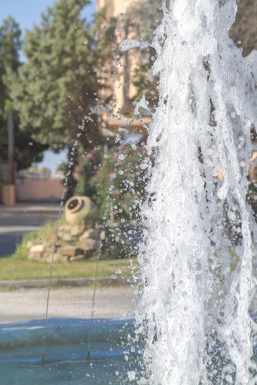 Chris & Eve Mansion Hotel Komotini Bagian luar foto